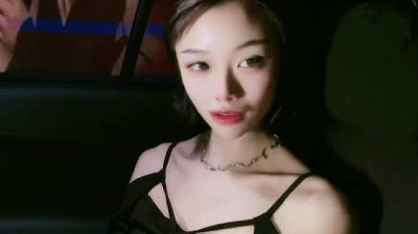 拜金女的淫乱生活车震激情啪啪